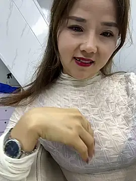 Snapshot of Efangfang chatting on March 4, 2025, 10:46 am Efangfang online show from March 4, 2025, 10:46 am