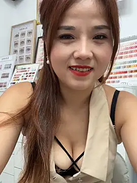 Snapshot of Efangfang chatting on September 19, 2025, 5:31 am Efangfang online show from September 19, 2025, 5:31 am