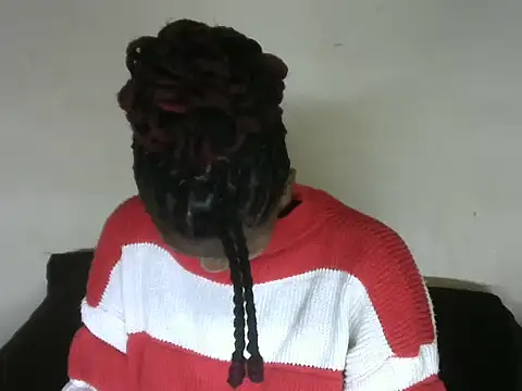 Pretty-emmie online show from February 5, 2025, 2:37 pm