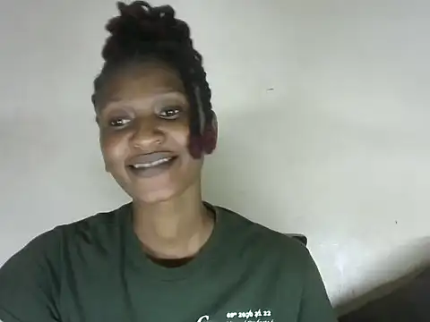 Pretty-emmie online show from February 8, 2025, 4:36 pm