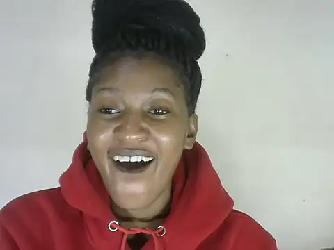 Pretty-emmie online show from October 3, 2025, 9:56 pm