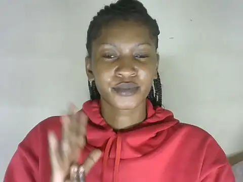 Pretty-emmie online show from October 29, 2025, 4:48 am