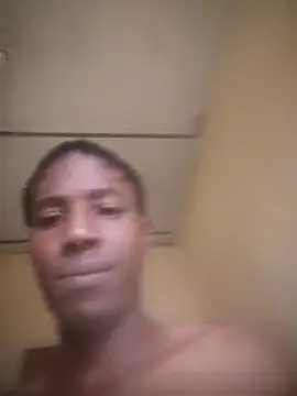 Snapshot of MkingPin chatting on February 23, 2026, 6:44 am MkingPin online show from February 23, 2026, 6:44 am