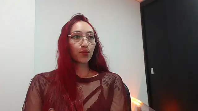 Snapshot of Vermelha_Gremory_ chatting on October 9, 2025, 9:46 pm Vermelha Gremory online show from October 9, 2025, 9:46 pm