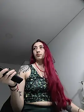 Snapshot of Vermelha_Gremory_ chatting on December 2, 2025, 8:37 pm Vermelha Gremory online show from December 2, 2025, 8:37 pm