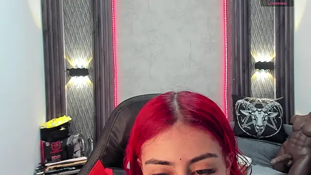 selene red  online show from February 8, 2025, 3:42 pm