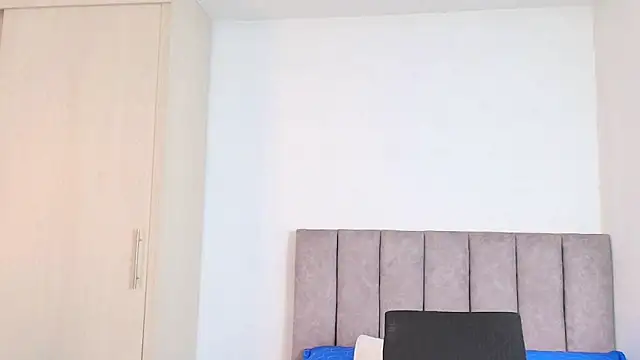 Snapshot of karina_lewis_ chatting on January 20, 2025, 3:04 am karina lewis online show from January 20, 2025, 3:04 am