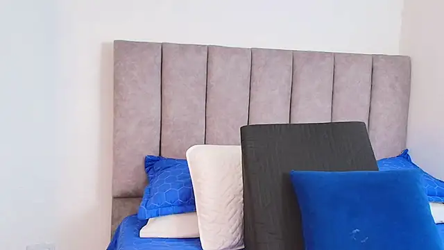 Snapshot of karina_lewis_ chatting on January 25, 2025, 3:30 am karina lewis online show from January 25, 2025, 3:30 am