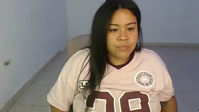 nikky2025 online show from September 20, 2025, 5:41 am