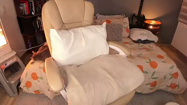 Roussmariehenao online show from September 19, 2025, 10:38 am