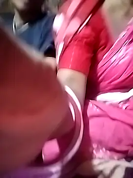 DARK WINE  online show from February 12, 2026, 4:35 pm