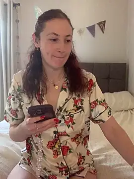 Littlelolo60 online show from February 7, 2025, 8:33 am