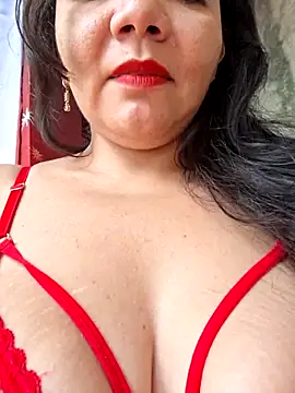 room 24funn online show from December 15, 2025, 3:16 pm