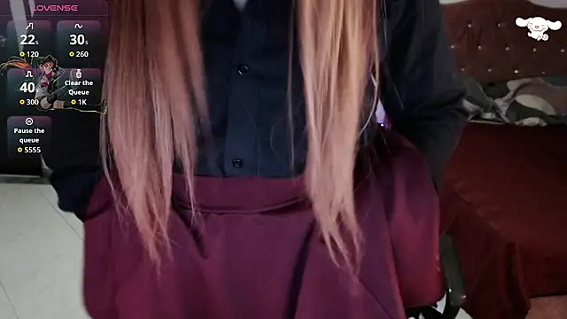 Avril2001 online show from December 14, 2025, 4:40 am