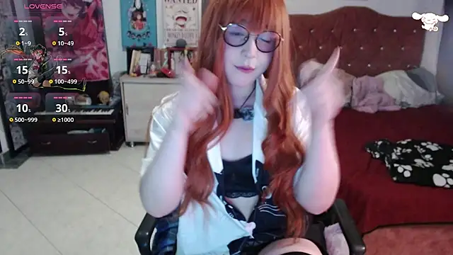 Avril2001 online show from February 2, 2026, 5:06 am