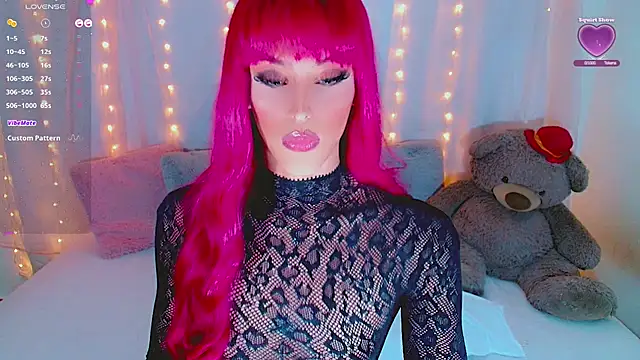 AlanaBekeer online show from November 6, 2025, 9:37 pm