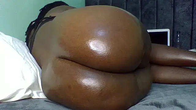 Snapshot of sweettnadia chatting on March 1, 2025, 9:59 pm sweettnadia online show from March 1, 2025, 9:59 pm