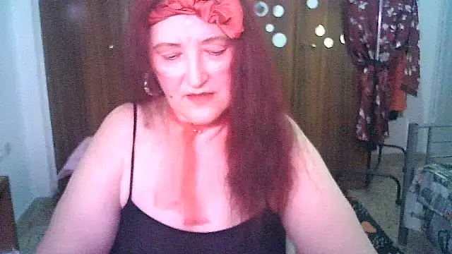SabrinaXlovess online show from July 4, 2026, 5:19 pm