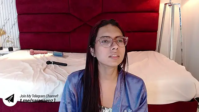 Snapshot of sara_saenz99 chatting on March 6, 2025, 10:26 pm sara saenz99 online show from March 6, 2025, 10:26 pm