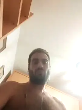 skrigul12 online show from October 8, 2025, 8:06 pm