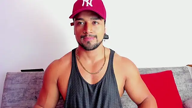 MikeEstevess online show from February 9, 2025, 11:04 am