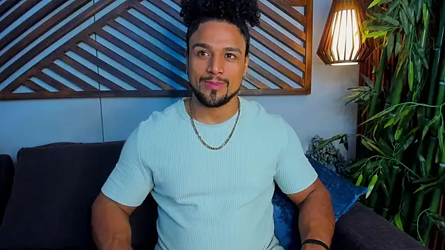 MikeEstevess online show from March 19, 2025, 6:57 am