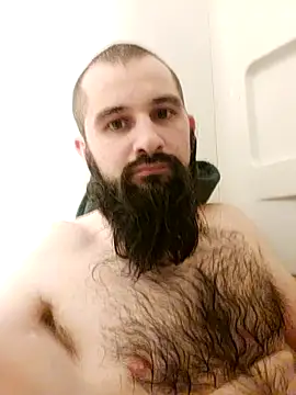 hungandnerdy420 online show from February 3, 2026, 12:09 am