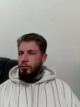 Snapshot of jimmyy_ chatting on October 6, 2025, 11:07 am jimmyy online show from October 6, 2025, 11:07 am