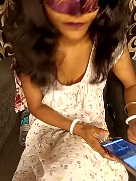 REVA DARLING online show from December 30, 2024, 1:47 pm