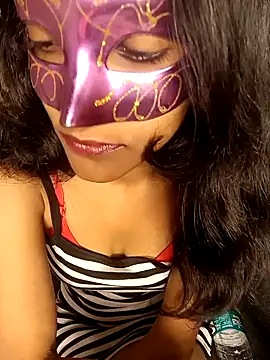 REVA DARLING online show from December 31, 2024, 3:53 pm