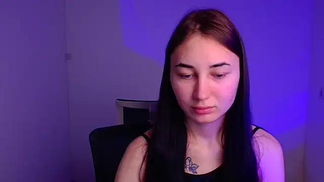 Jennifer Blum online show from December 14, 2024, 6:13 am