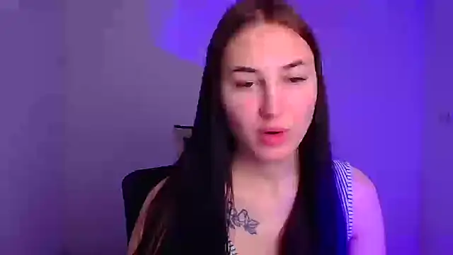 Jennifer Blum online show from December 22, 2024, 6:17 am