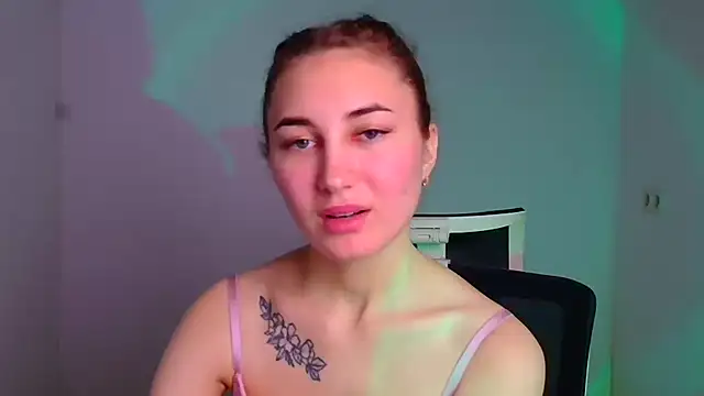 Jennifer Blum online show from December 23, 2024, 9:16 am