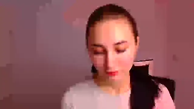 Jennifer Blum online show from December 24, 2024, 9:39 am