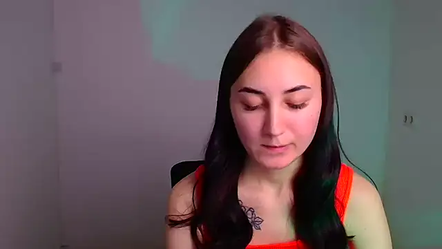 Jennifer Blum online show from December 28, 2024, 9:42 am