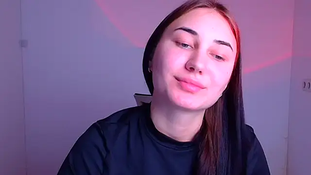 Jennifer Blum online show from February 2, 2025, 8:57 am