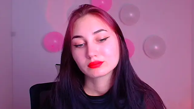 Jennifer Blum online show from February 14, 2025, 2:28 am