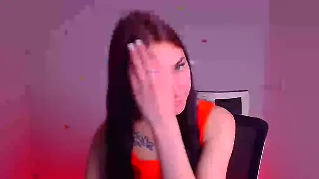 Jennifer Blum online show from March 23, 2025, 6:47 am