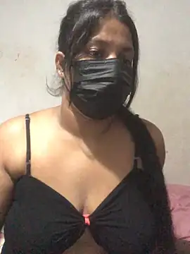 NOORA-GIRL online show from March 22, 2025, 3:20 am