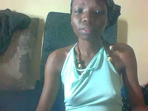 Snapshot of Baddie_Floxxy chatting on July 5, 2026, 5:58 am Baddie Floxxy online show from July 5, 2026, 5:58 am