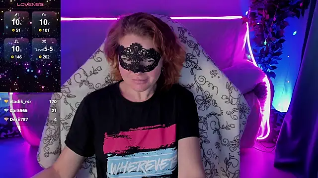 Snapshot of Sexy-Housewife chatting on December 8, 2024, 12:51 am Sexy-Housewife online show from December 8, 2024, 12:51 am