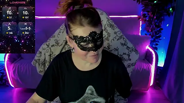 Snapshot of Sexy-Housewife chatting on December 25, 2024, 6:41 pm Sexy-Housewife online show from December 25, 2024, 6:41 pm