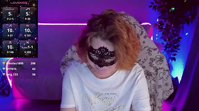 Snapshot of Sexy-Housewife chatting on January 18, 2025, 1:29 pm Sexy-Housewife online show from January 18, 2025, 1:29 pm