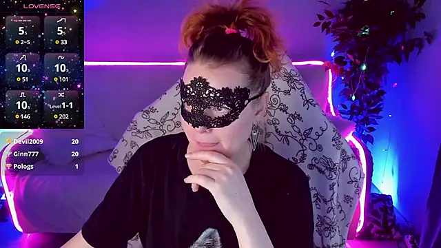 Snapshot of Sexy-Housewife chatting on February 6, 2025, 9:00 am Sexy-Housewife online show from February 6, 2025, 9:00 am