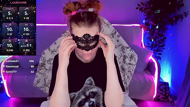 Snapshot of Sexy-Housewife chatting on February 6, 2025, 12:05 pm Sexy-Housewife online show from February 6, 2025, 12:05 pm