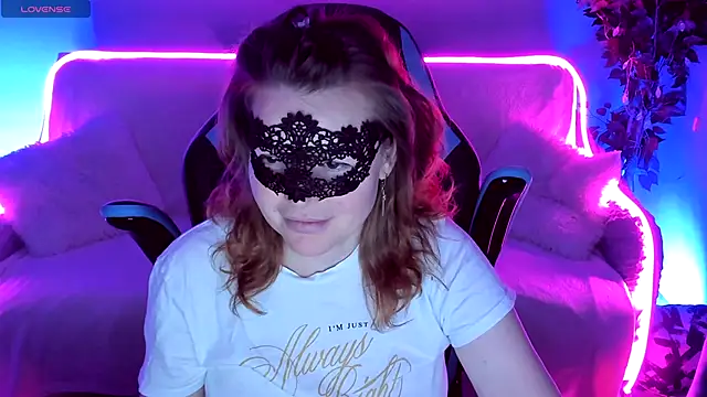 Snapshot of Sexy-Housewife chatting on September 13, 2025, 7:02 pm Sexy-Housewife online show from September 13, 2025, 7:02 pm