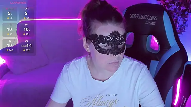 Snapshot of Sexy-Housewife chatting on September 18, 2025, 7:05 pm Sexy-Housewife online show from September 18, 2025, 7:05 pm