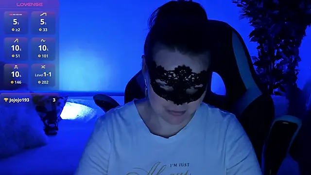 Snapshot of Sexy-Housewife chatting on November 8, 2025, 6:51 pm Sexy-Housewife online show from November 8, 2025, 6:51 pm