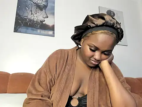 Snapshot of _nightnurse chatting on November 19, 2025, 8:53 pm nightnurse online show from November 19, 2025, 8:53 pm