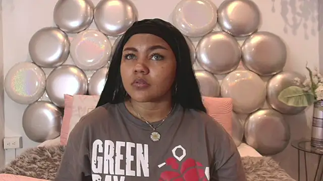 cherry chel online show from September 23, 2025, 9:07 pm